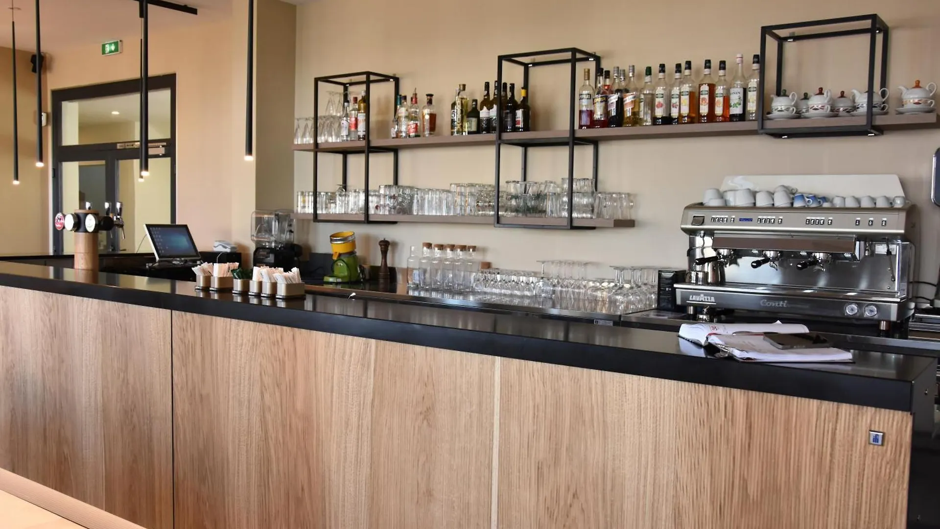 Logis Hotel Restaurant Le Kalliste Hyères Fransa