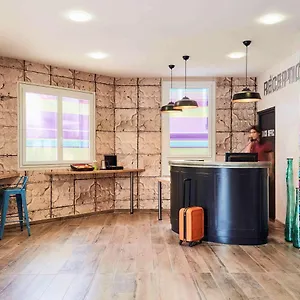 Hotel Ibis Styles Rooftop&spa, Hyères